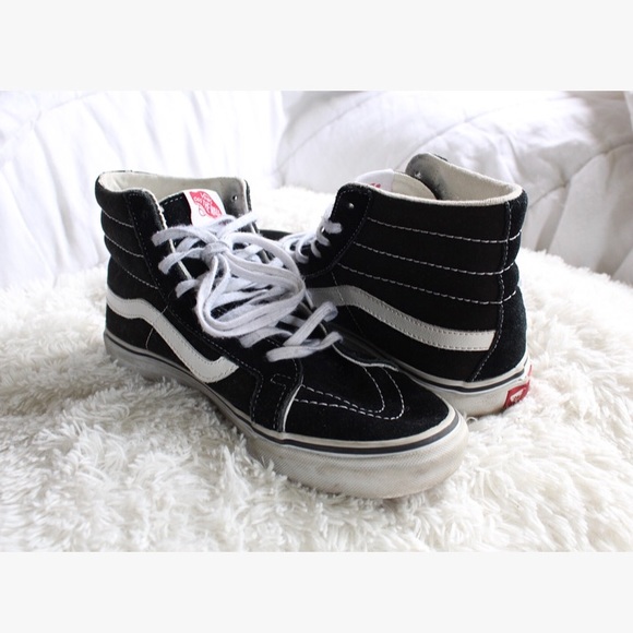 Vans Shoes - BLACK CLASSIC HIGH TOP VANS